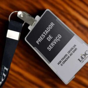 50 Crachá Em Pvc + Cordão Digital Personalizado 20mm + Porta Crachá
